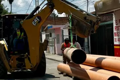Emergencia sanitaria resuelta en el sur: Municipio de Aguascalientes sustituye alcantarillado colapsado en Pilar Blanco