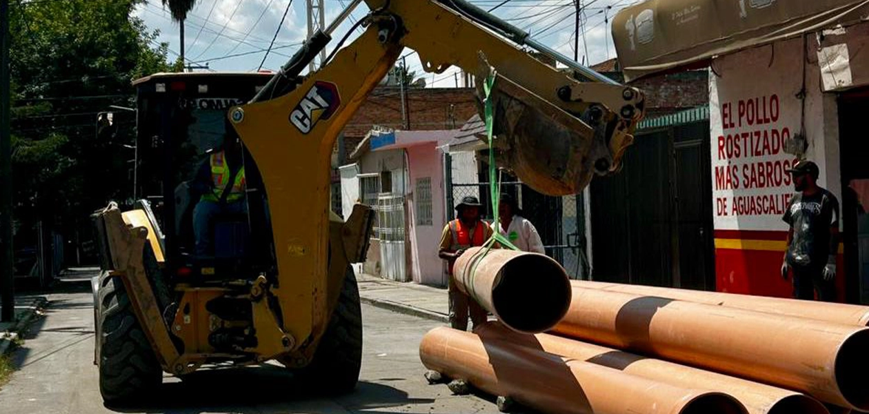 Emergencia sanitaria resuelta en el sur: Municipio de Aguascalientes sustituye alcantarillado colapsado en Pilar Blanco