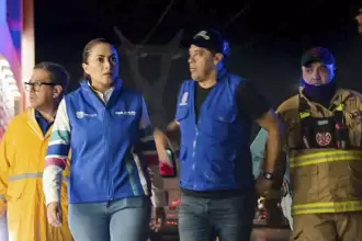 Tere Jiménez y Leo Montañez atienden afectaciones de lluvias