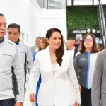 Tere Jiménez y Nissan entregan becas universitarias enAguascalientes