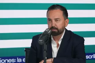 Arturo Ávila dice “no” a Aguascalientes y alza la mano en la Cuauhtémoc