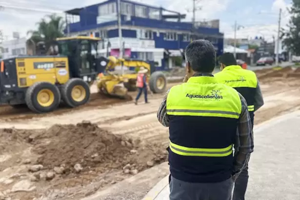 Aguascalientes rehabilita crucero vial de Convención Oriente