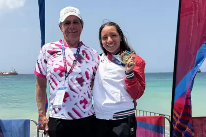 La nadadora de Aguascalientes, Dalia Moreno, conquistó oro y bronce en aguas abiertas en los Juegos Centroamericanos Santo Domingo 2026. Foto: JLMNoticias / Gobierno del Estado de Aguascalientes / Especial.