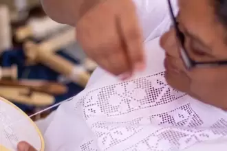Deshilado de Aguascalientes: María Teresa preserva la tradición