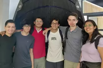 Estudiantes de la UPA viajan a Francia para especializarse en aeronáutica