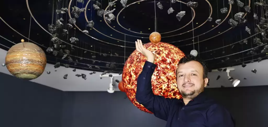 Fabián Noé Flores: Vocación por la divulgación científica en el Museo Descubre de Aguascalientes
