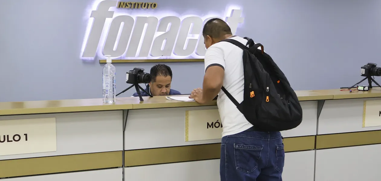 Fonacot ofrece el crédito más barato para salir de deudas