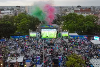 La Selección Mexicana desata la pasión en la Gigante Fan Zone de Aguascalientes