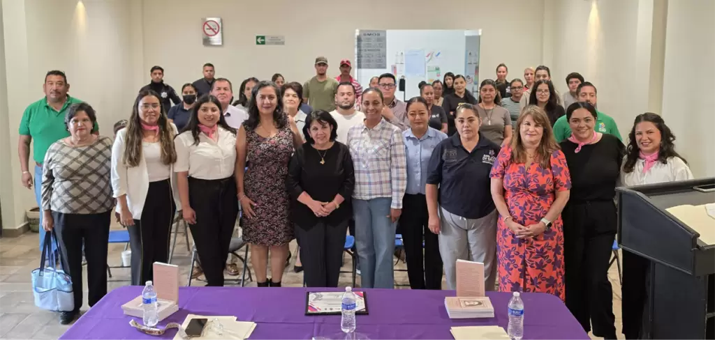 Libro Macaria González Ibarra, investigación histórica sobre el primer caso documentado de violencia vicaria en Aguascalientes.