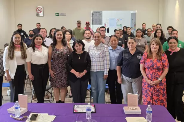 Libro Macaria González Ibarra, investigación histórica sobre el primer caso documentado de violencia vicaria en Aguascalientes.