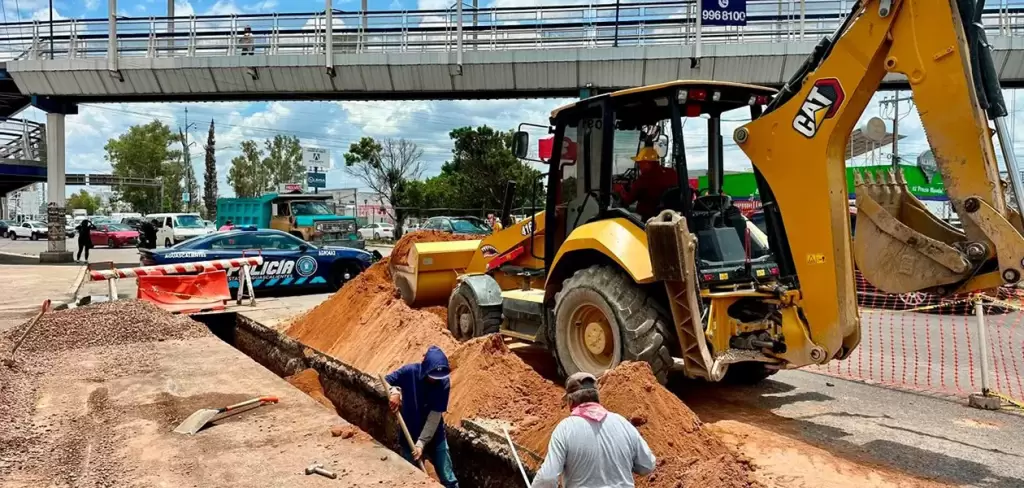 MIAA rehabilita alcantarillado en Boulevard a Zacatecas