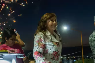 Margarita Gallegos, alcaldesa de San Francisco de los Romo, en el acto de inauguración de 480 luminarias en 11.5 km de carreteras con la estrategia San Pancho Brilla. Foto: JLMNoticias / Salvador Ramírez.