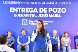 Tere Jiménez entrega pozos de agua en Jesús María