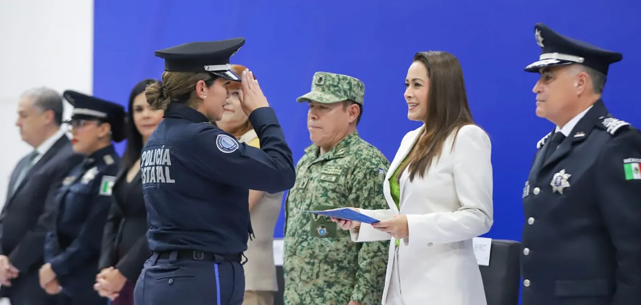 Tere Jiménez impulsa profesionalización de policías en Aguascalientes