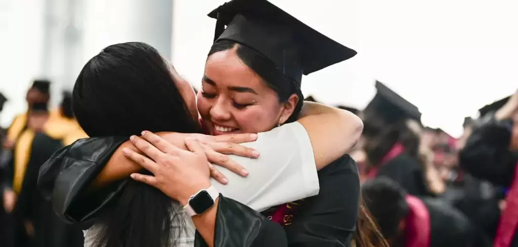 Tere Jiménez llama a nuevos docentes a transformar el futuro de Aguascalientes