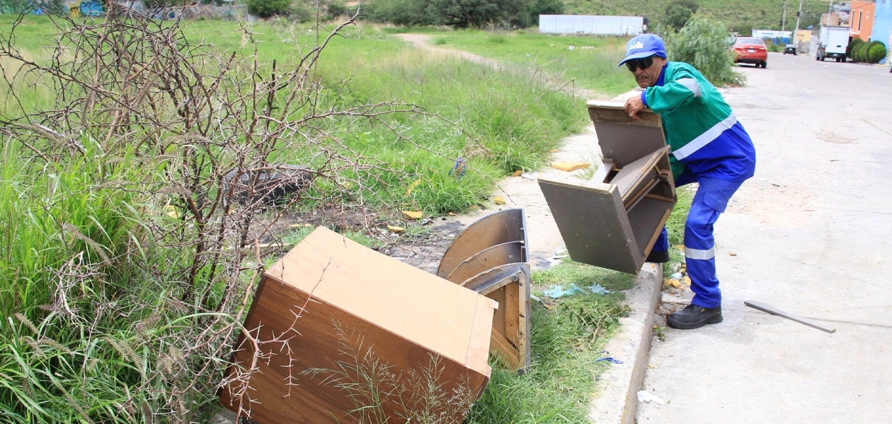 Aguascalientes intensifica retiro de muebles y colchones