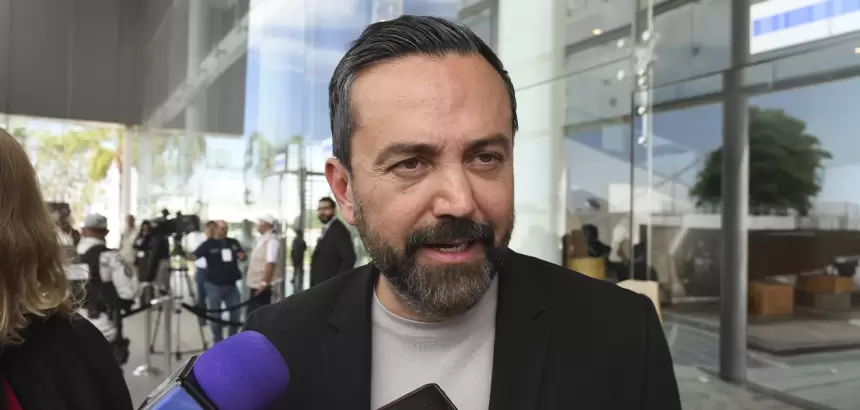 Arturo Ávila acusa “cortina de humo” tras choque con priista