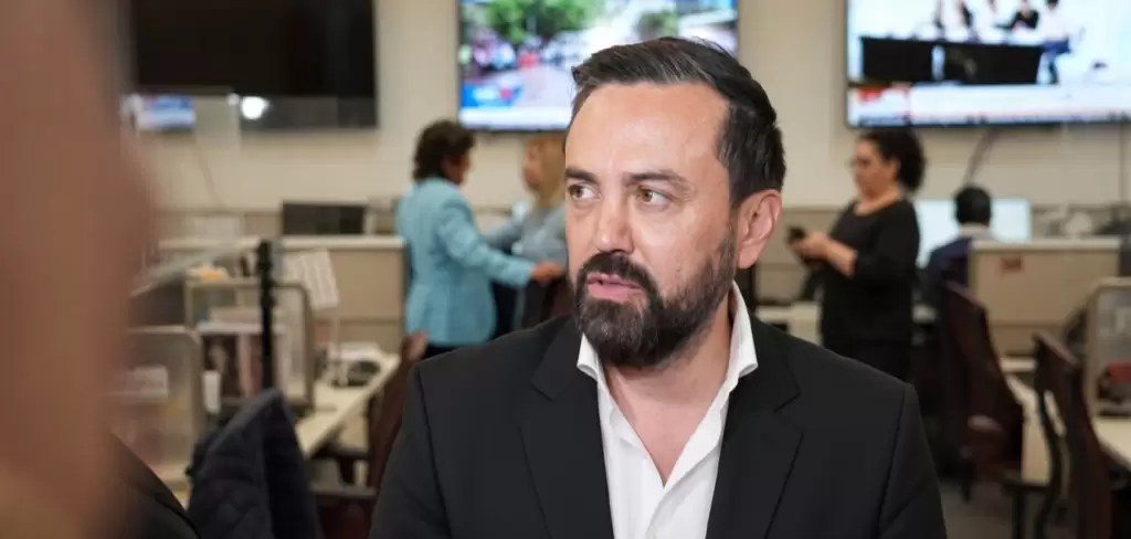 El diputado federal Arturo Ávila. Habló en JLMNoticias tras su altercado con el también diputado Carlos Mancilla. Foto: JLMNoticias.