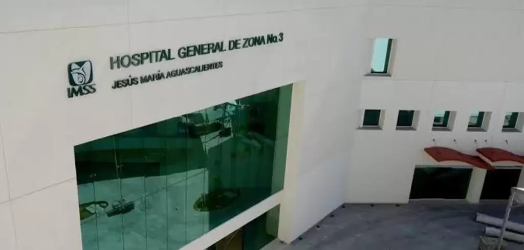 Familiares denuncian esperas de hasta 10 días por especialistas en el HGZ No. 3 del IMSS