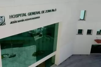Familiares denuncian esperas de hasta 10 días por especialistas en el HGZ No. 3 del IMSS
