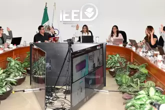 El Consejo General del Instituto Electoral del Estado (IEE) de Aguascalientes en sesión. Hoy aprobó modificar las Reglas de paridad. Foto: JLMNoticias / IEE Ags.