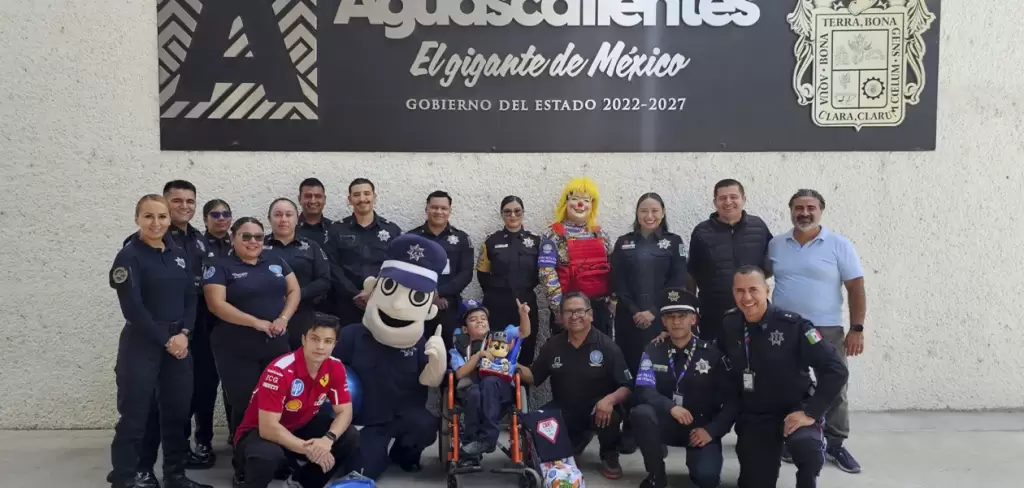 Iván cumple su sueño: ser policía por un día en Aguascalientes
