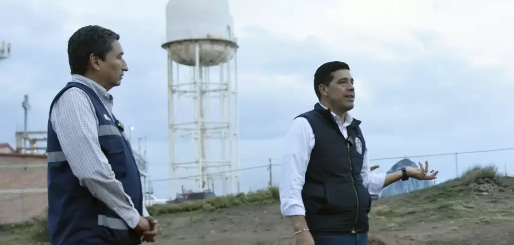 Leo Montañez consolida el servicio de agua en Palomino Dena