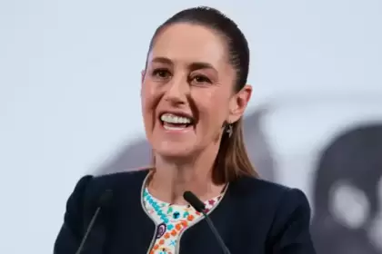 Morena respalda reforma de Sheinbaum para exigir una sola nacionalidad a aspirantes presidenciales y gobernadores
