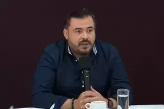Morena se deslinda de protestas contra el obispo