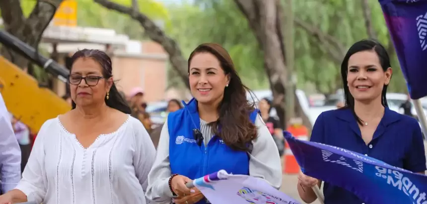 Tere Jiménez arranca obra en camino a Los Negritos