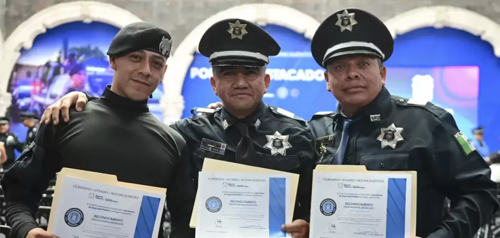 Valoran el desempeño de policías e instituciones armadas