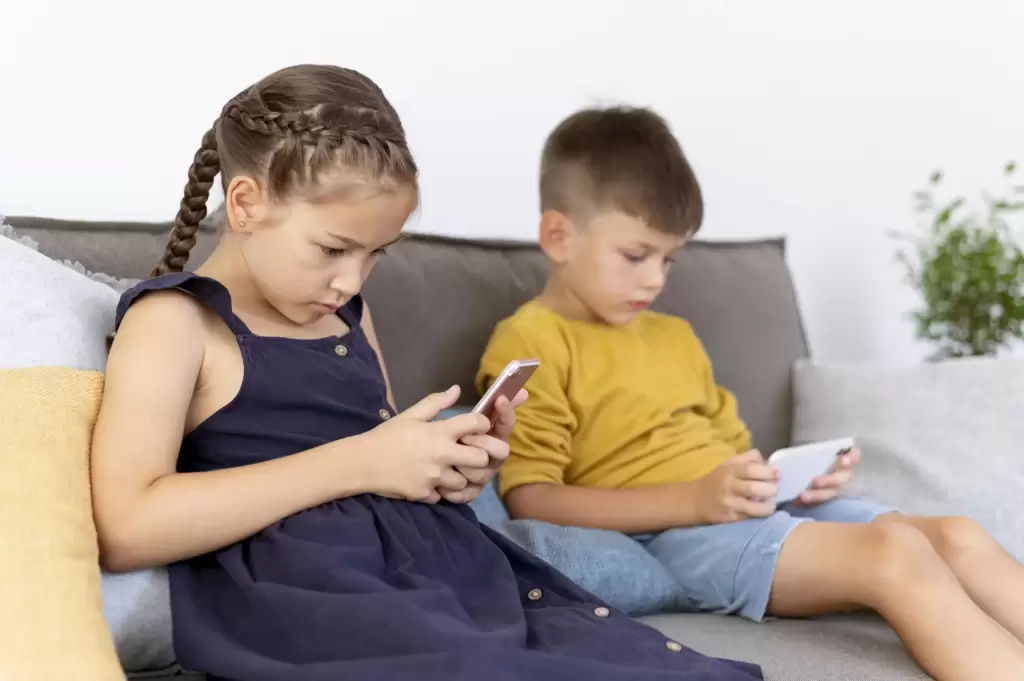 Los niños bajo el dominio de las redes sociales