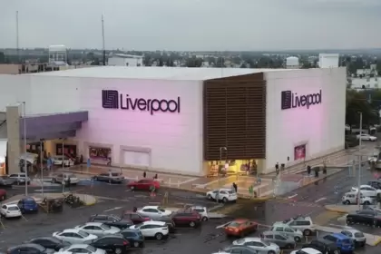 Disparos y extorsión en tienda Liverpool de Villa Asunción // Foto: Google Maps