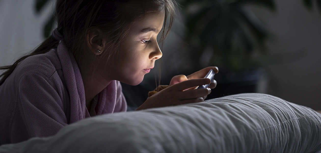 Menores de edad se quedan sin redes sociales en México por esta razón
