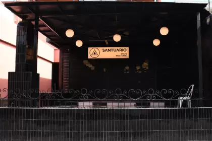 ‘Santuario’, el antro de ‘Culto Nocturno’ que desata rechazo por temática religiosa en Aguascalientes