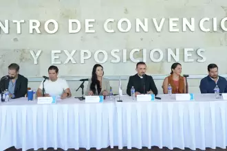 Abogados proponen que universidades entreguen títulos en máximo 90 días