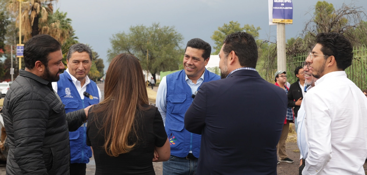 Avanza pavimentación de avenida Arqueros en Aguascalientes
