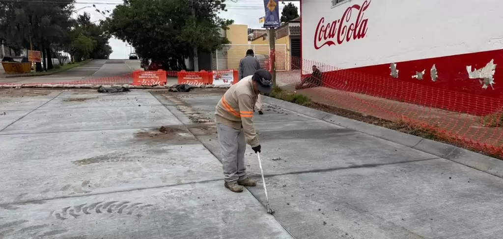 Avanza pavimentación de la avenida Mariano Hidalgo
