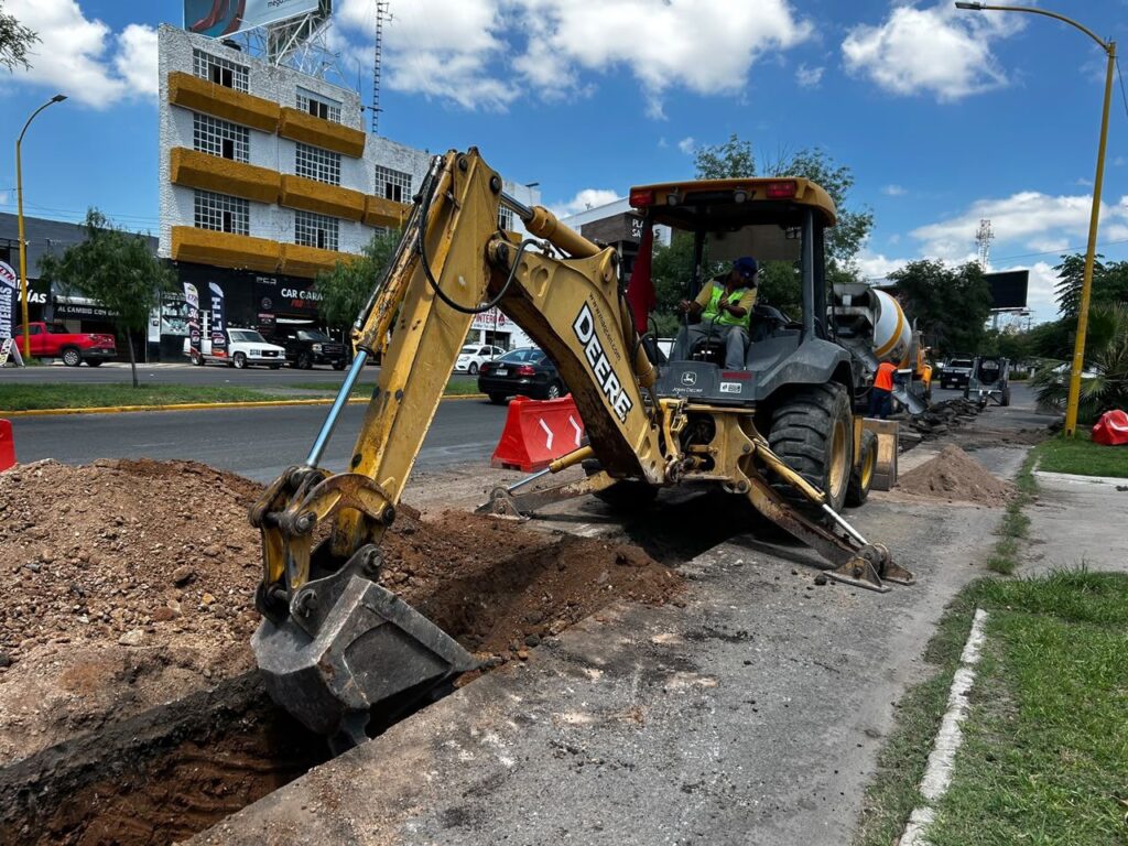 Avanza rehabilitacion de red de agua potable en Primer Anillo