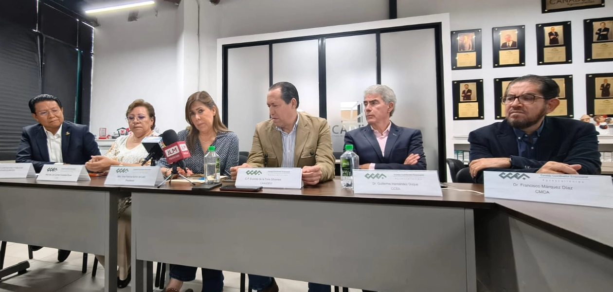 CCEA- Gobernantes deben dejar de atraer inversiones y empezar a exportar empresas