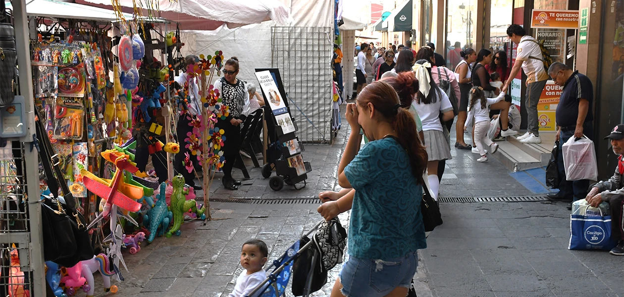 Desalienta al comercio formal la competencia desleal y nuevos permisos a semifijos