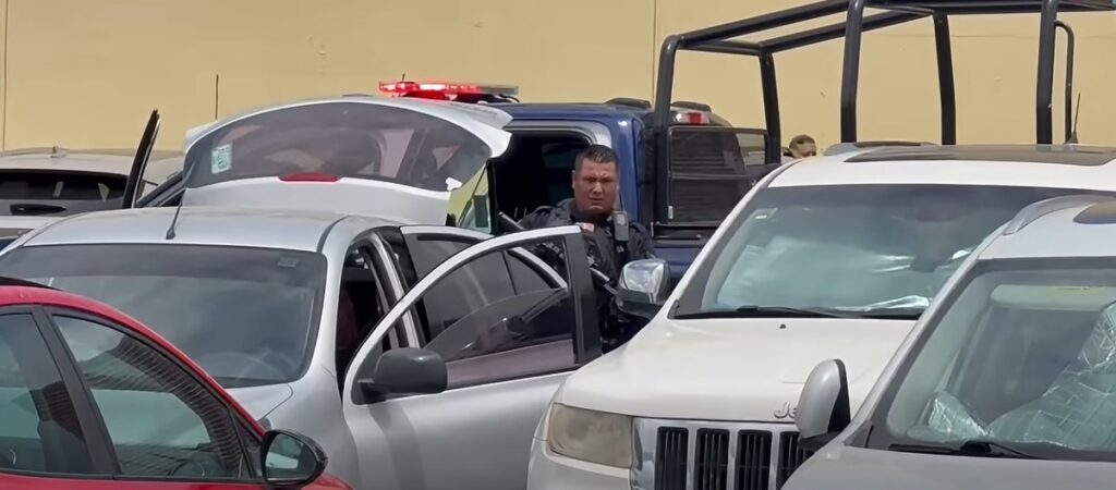 Detenidos arma larga cargadores cartuchos Costco 5