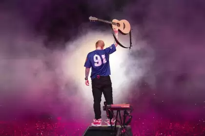 Ed Sheeran pierde a cuatro artistas de su gira tras polémica por Macklemore