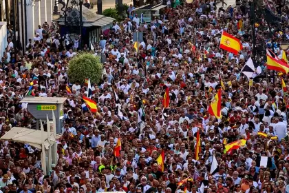 España sale a las calles por Ceuta- miles exigen respaldo tras la entrada masiva de migrantes