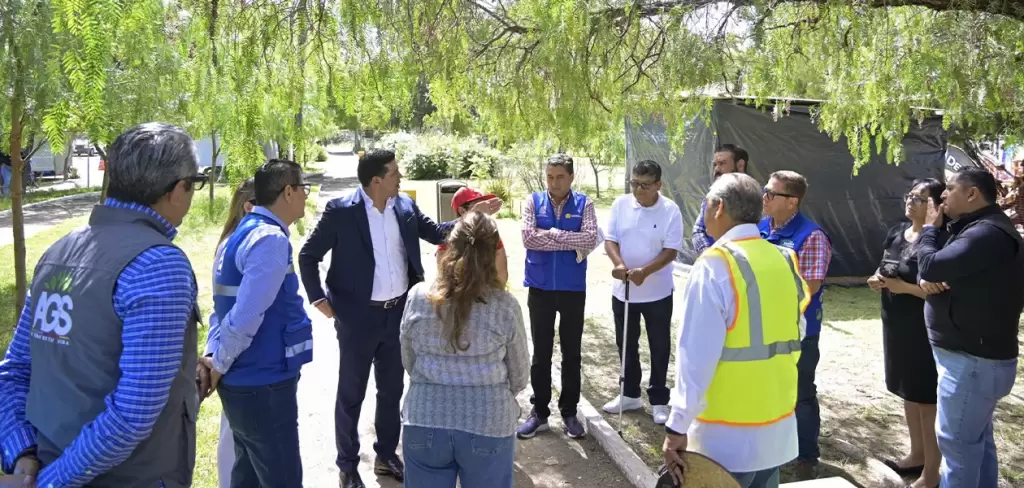 Inspecciona Leo rehabilitacion del Parque de Parras 2