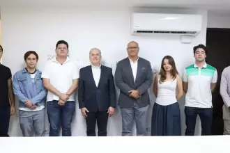 Jóvenes de Aguascalientes se forman en Francia con apoyo estatal