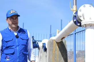 Leo Montañez fortalece el abasto de agua en Aguascalientes