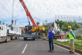 Leo Montañez supervisa 2da estructura del puente Pirules