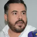 Morena pide mesura al prelado