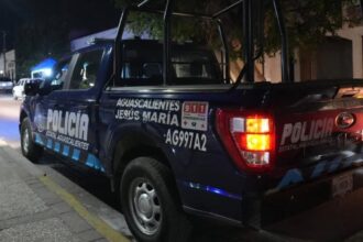 Muerto apunalado rina fiesta XV anos JM 1